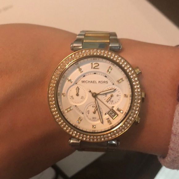 Michael Kors Gold & Silver Watch - Picture 5 of 5